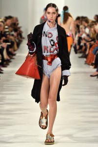 Maison Margiela RTW Spring 2017