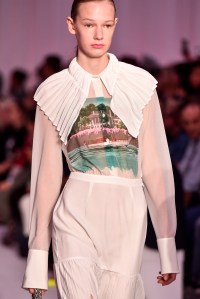 Marco de Vincenzo RTW Spring 2017