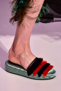 Marco de Vincenzo RTW Spring 2017