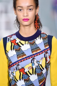 Mary Katrantzou RTW Spring 2017 Detail