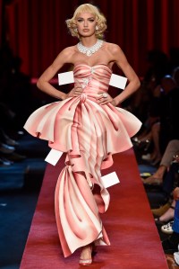 Moschino RTW Spring 2017