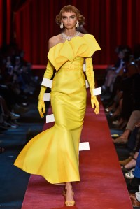 Moschino RTW Spring 2017