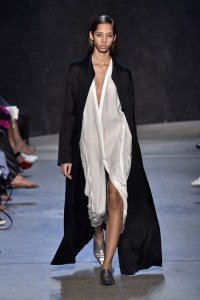 Narciso Rodriguez RTW Spring 2017
