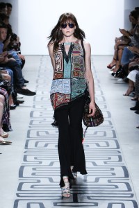 Nicole Miller RTW Spring 2017