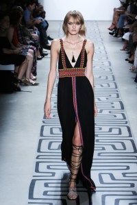 Nicole Miller RTW Spring 2017