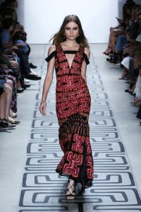 Nicole Miller RTW Spring 2017