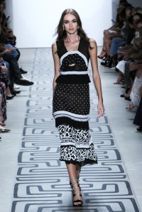 Nicole Miller RTW Spring 2017