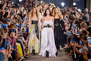 Philosophy by Lorenzo Serafini RTW Spring 2017
