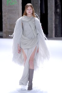 Rick Owens RTW Spring 2017