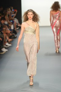 Son Jung Wan RTW Spring 2017