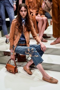 Tod's RTW Spring 2017