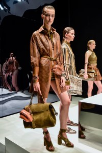 Tod's RTW Spring 2017