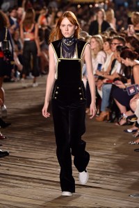 Tommy Hilfiger RTW Fall 2016