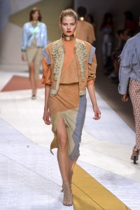 Trussardi RTW Spring 2017