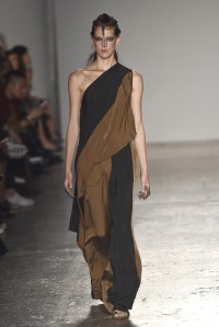 Uma Wang RTW Spring 2017
