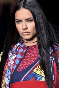 Versace RTW Spring 2017