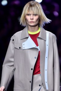 Versace RTW Spring 2017