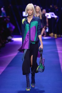 Versace RTW Spring 2017