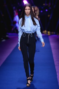Versace RTW Spring 2017