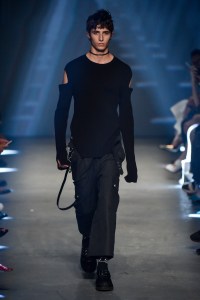 Versus RTW Spring 2017