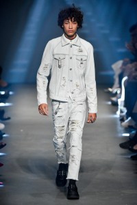 Versus RTW Spring 2017