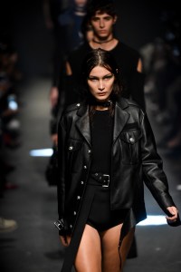 Versus RTW Spring 2017