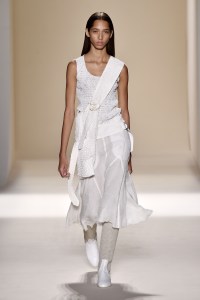 Victoria Beckham RTW Spring 2017