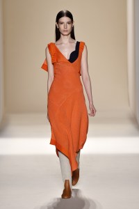 Victoria Beckham RTW Spring 2017