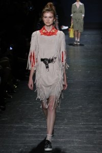Vivienne Tam RTW Spring 2017