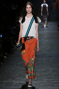 Vivienne Tam RTW Spring 2017