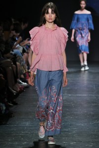 Vivienne Tam RTW Spring 2017