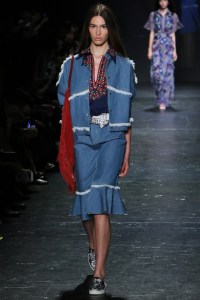 Vivienne Tam RTW Spring 2017