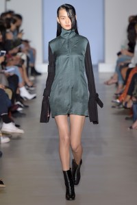 Yang Li RTW Spring 2017