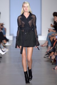 Yang Li RTW Spring 2017