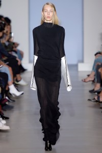 Yang Li RTW Spring 2017