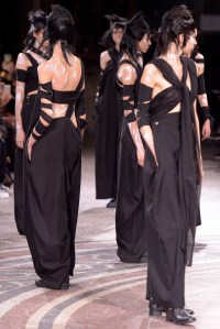 Yohji Yamamoto RTW Spring 2017