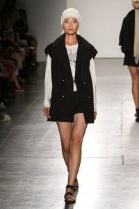 Zang Toi RTW Spring 2017