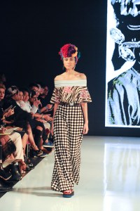 Jajaka by Ivan Gunawan RTW Spring 2017