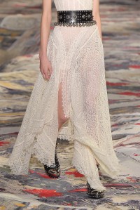 Alexander McQueen RTW Spring 2017