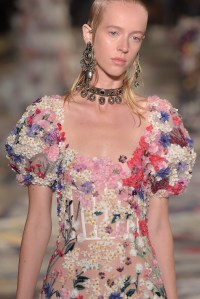 Alexander McQueen RTW Spring 2017