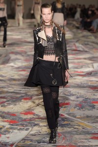 Alexander McQueen RTW Spring 2017
