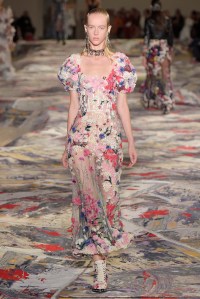 Alexander McQueen RTW Spring 2017