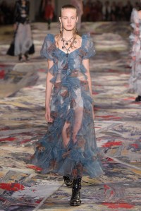 Alexander McQueen RTW Spring 2017