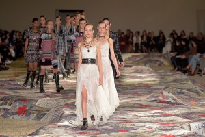 Alexander McQueen RTW Spring 2017