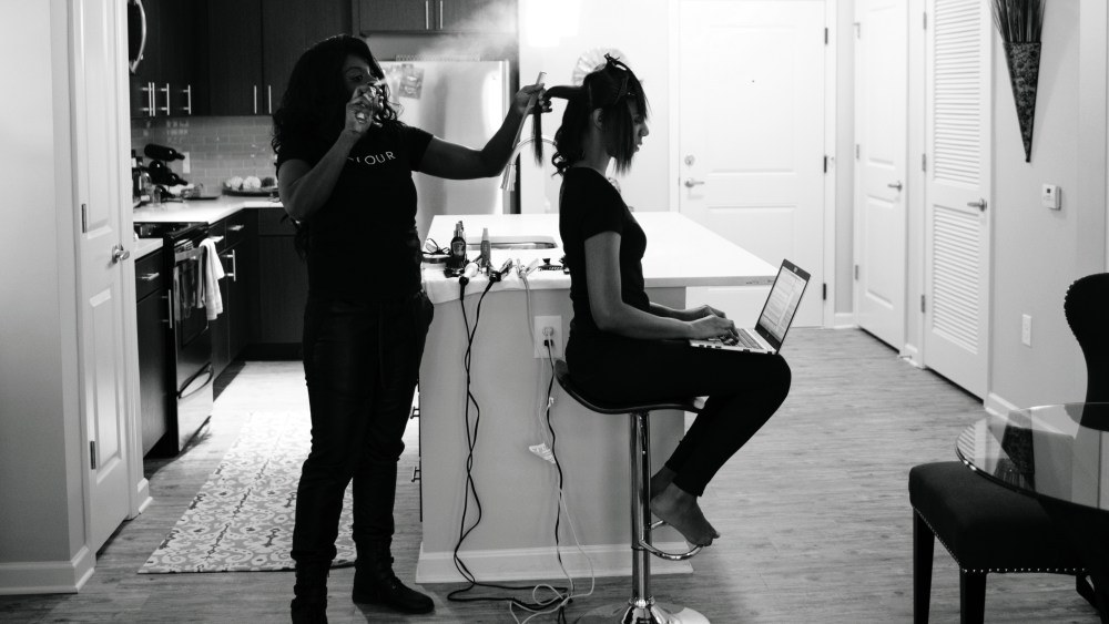 A client based in New York had Glamsquad come to her office for a blowout and makeup application services.