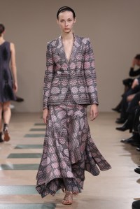Azzedine Alaïa RTW Spring 2017 Paris
