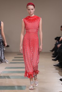Azzedine Alaïa RTW Spring 2017 Paris