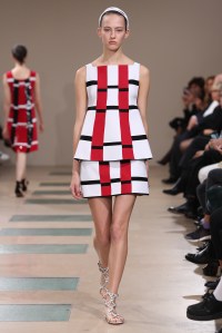 Azzedine Alaïa RTW Spring 2017 Paris