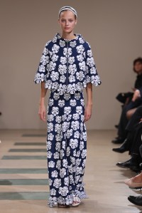Azzedine Alaïa RTW Spring 2017 Paris