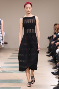 Azzedine Alaïa RTW Spring 2017 Paris
